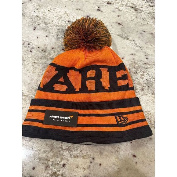 McLaren Formula 1 Team Pom Pom Beanie O/S NEW - Picture 1 of 3